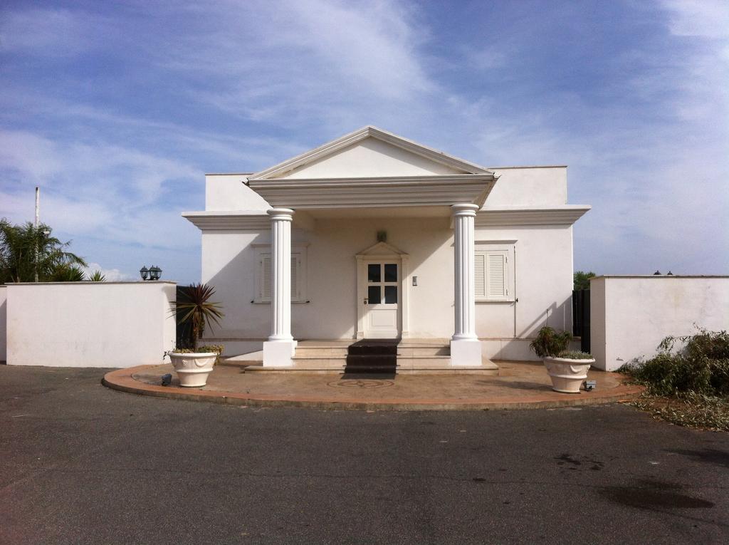 White House Motel Cerveteri Kültér fotó